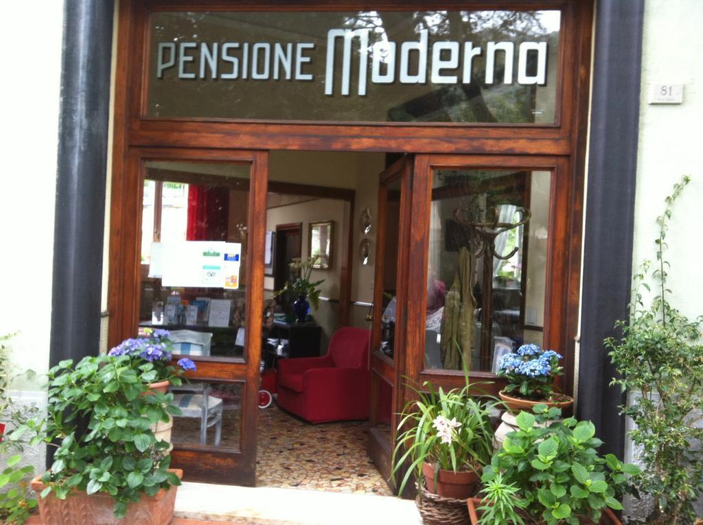 בונאסולה Hotel Pensione Moderna מראה חיצוני תמונה